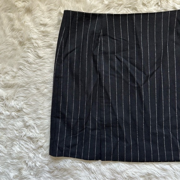 Madewell Skirt Wool-Blend Mini Pinstripe Italian Fabric Almost Black 12 NWT New - Picture 6 of 12
